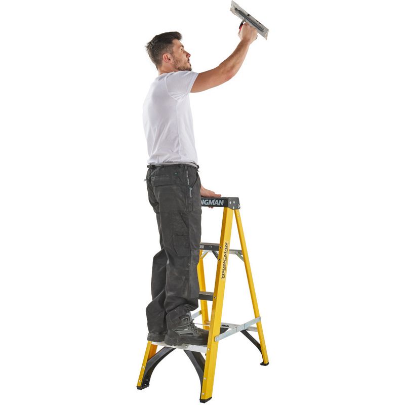 DISCO Youngman 4 Tread Swingback S400 GRP Trade Step Ladder BS EN