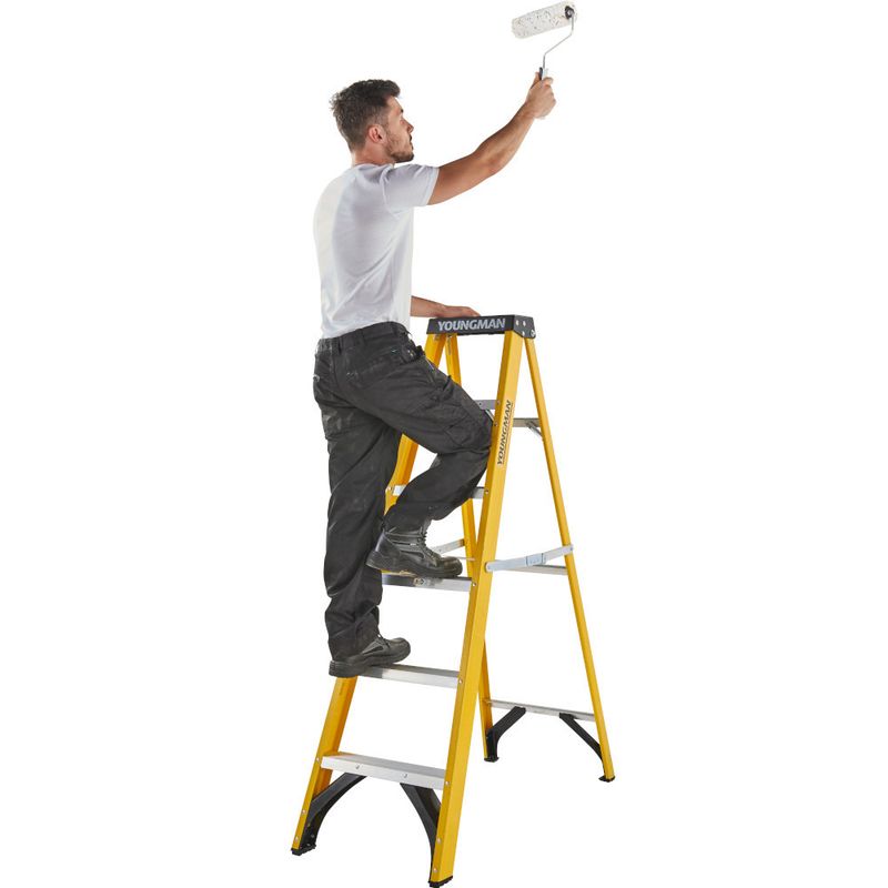 Youngman 6 Tread Swingback S400 GRP Trade Step Ladder BS EN 131