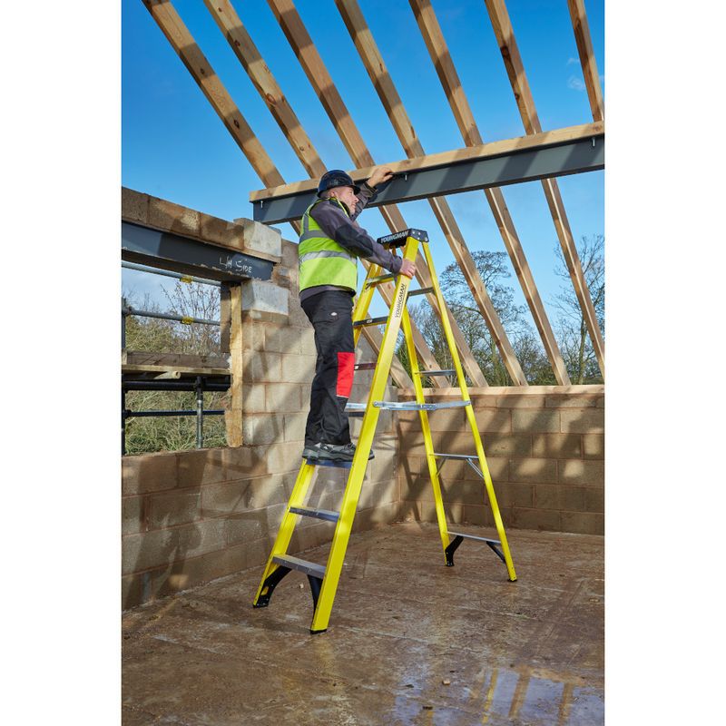 Youngman 8 Tread Swingback S400 GRP Trade Step Ladder BS EN 131
