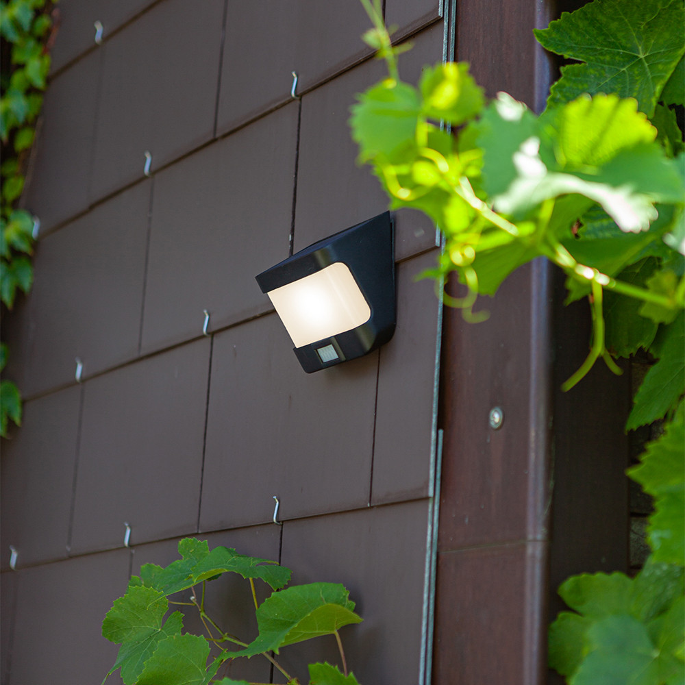 LUTEC Try PIR Sensor IP54 Integrated LED Outdoor Solar Wall Light - Black