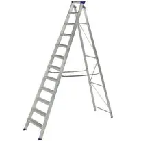 Werner 12 Tread Master Trade Stepladder - BS 2037 EN131 Professional
