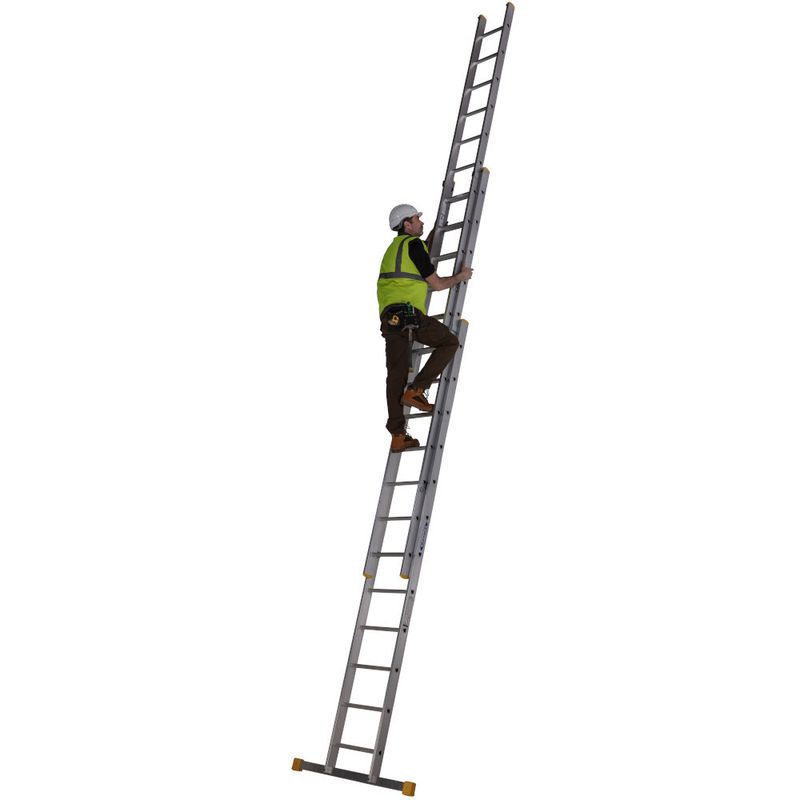 Werner 3.53m Triple Box Section Extension Ladder - BS EN131 ...