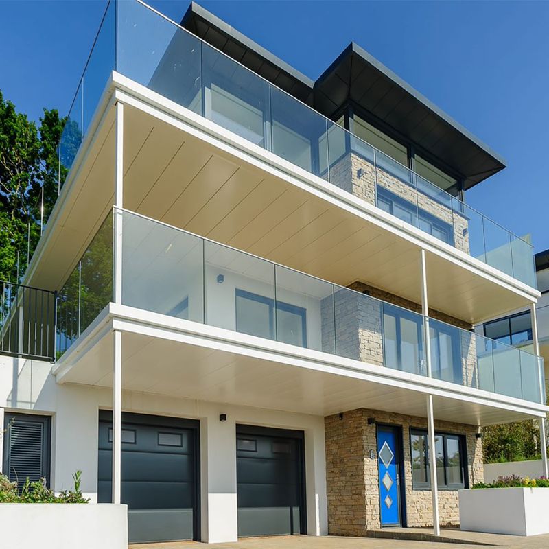 Alumasc Skyline SF1 Profile Fascia with 1 Bend.