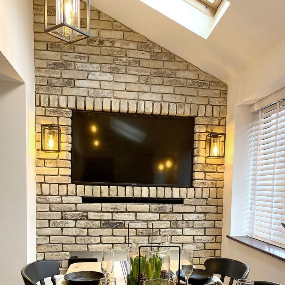 cream_blend_10_textured_brick_slip_wall_floor_tiles_lifestyle