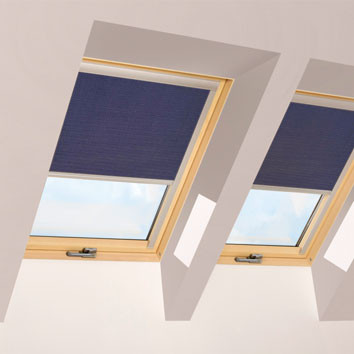 FAKRO Blackout Blind ARF in Dark Blue