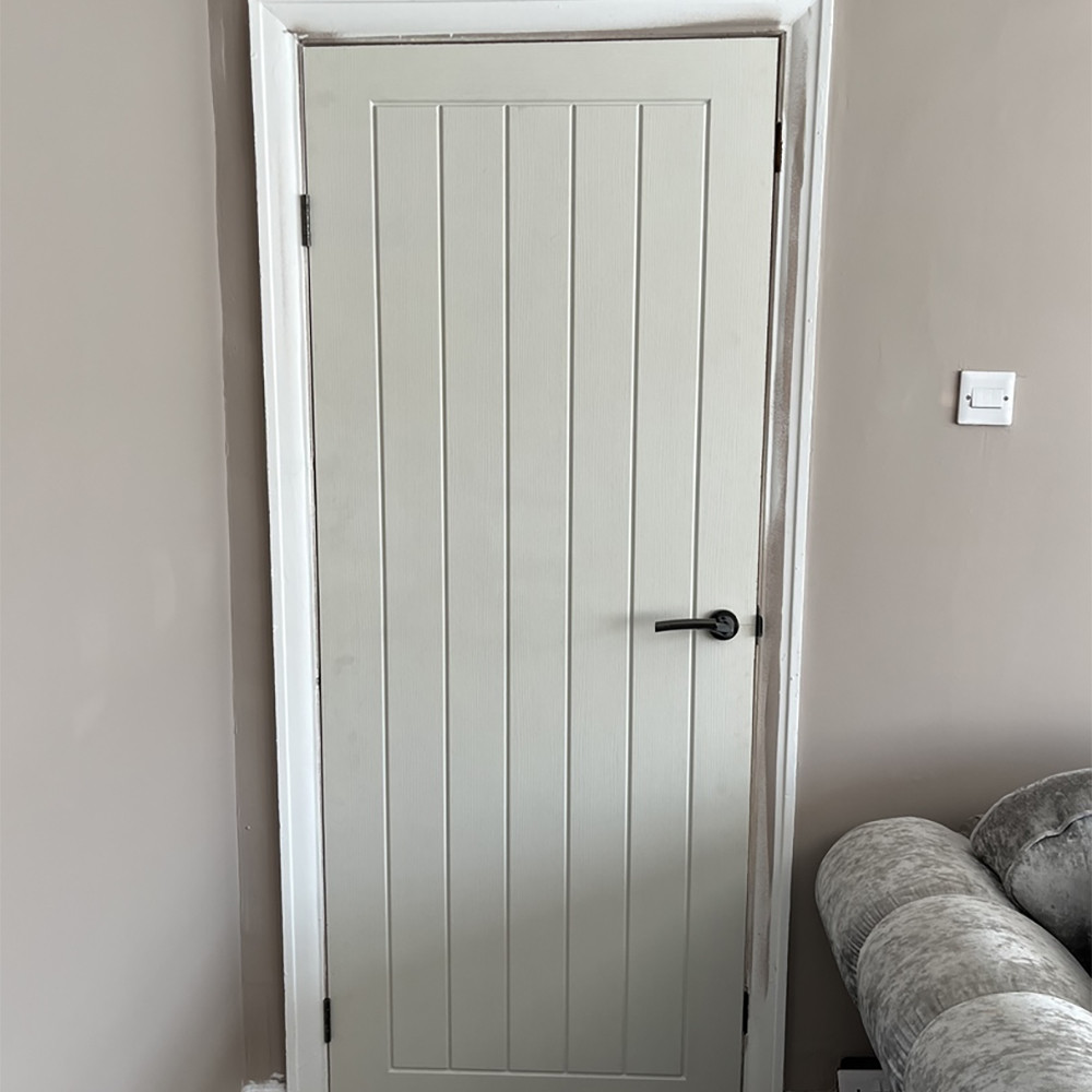 door superstore millbridge cottage white moulded internal door 1