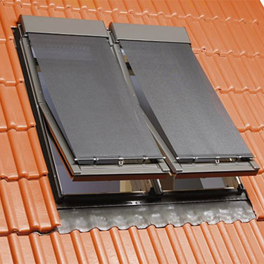 AMZ I/04 FAKRO External Awning Blind in Black - 66cm x 118cm