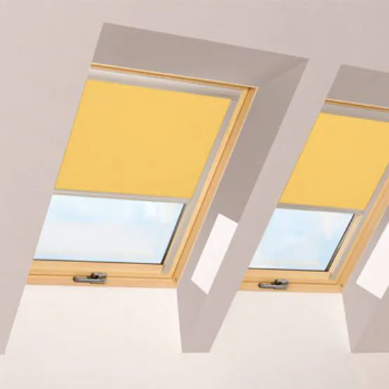 ARF II/10 Fakro Blackout Blind 114cm x 118cm - 258 Yellow Price Comparisons | Compare The Build