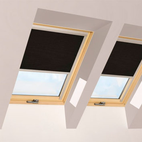 ARF II/16 FAKRO Blackout Blind in Black - 55cm x 118cm