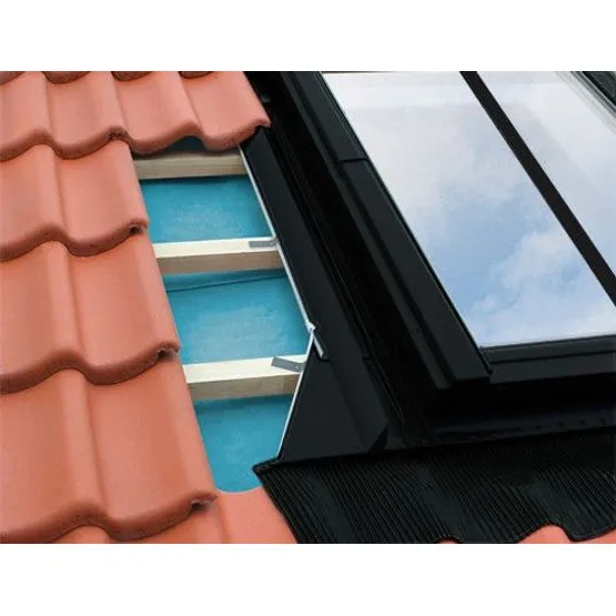 FAKRO Duet proSky Recessed Conservation Flashing for Tiled Roofs Price Comparisons | Compare The Build