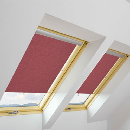 ARS/02 Fakro Window Roller Blind 55cm x 98cm ~ 222 Claret Red