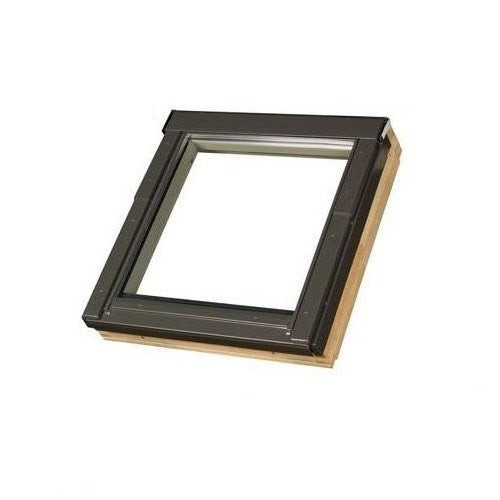 FAKRO FNP Non-Opening Pine Roof Window