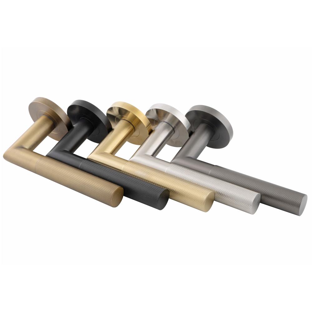 Frisco Revolved Knurled Lever on Round Rose Door Handle