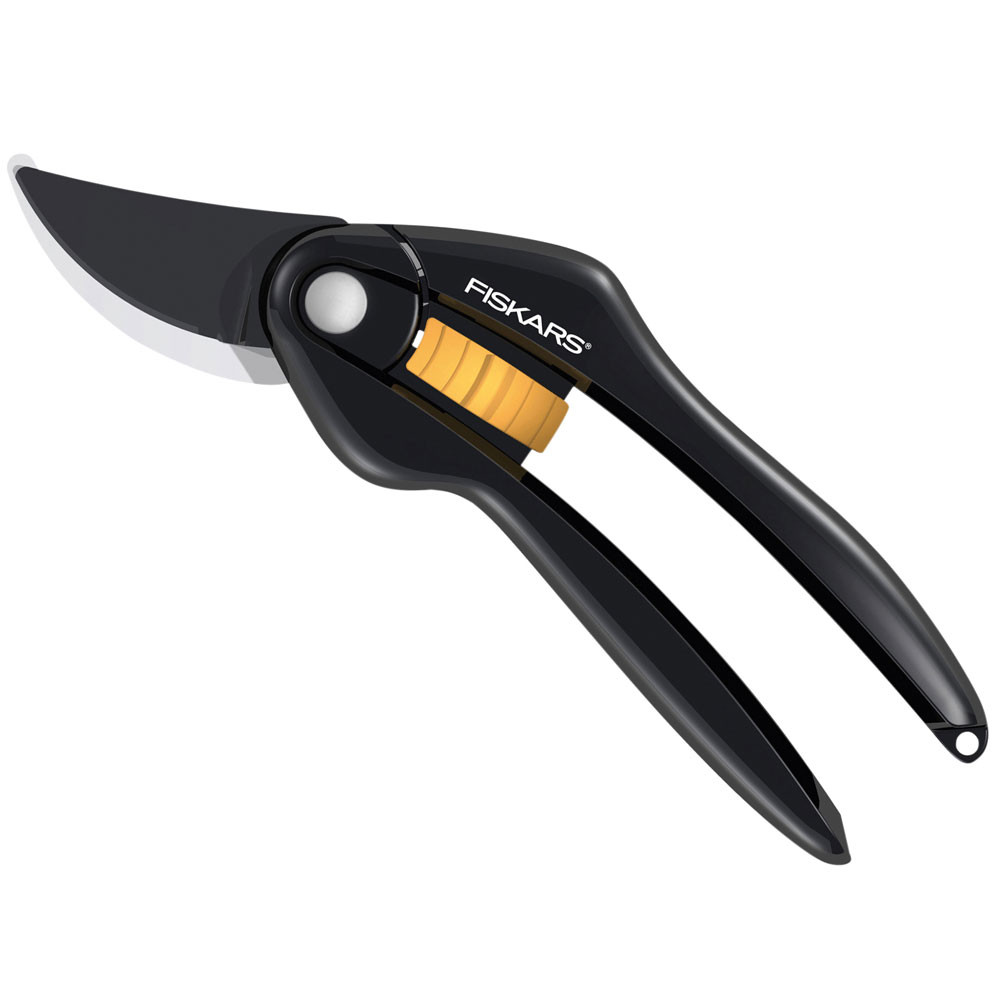 Fiskars SingleStep Bypass Secateurs
