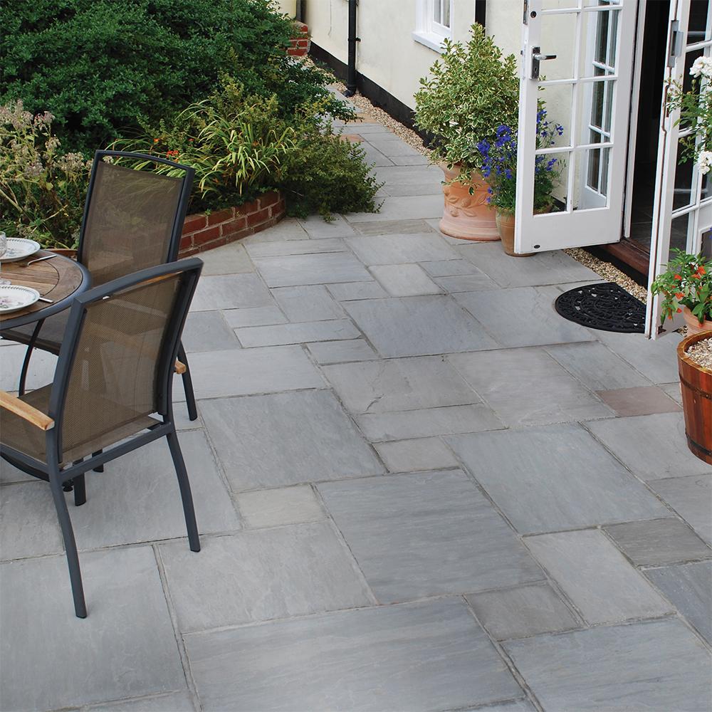 Global Stone Premium Sandstone Paving Castle Grey - 15.3m2 Project Pack (Mixed Sizes)