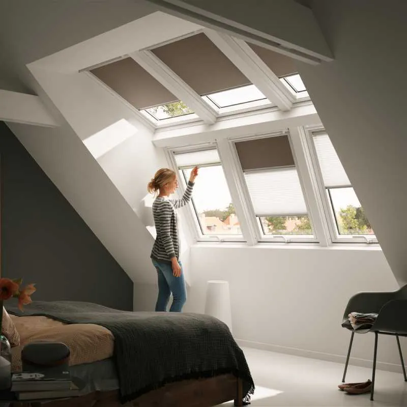 VELUX GGU MK06 SB0W32101 White Maintenance Free 6 Window Dormer System ...
