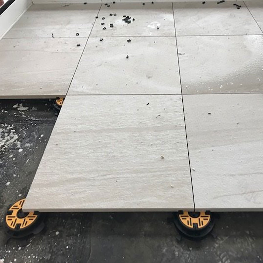 Wallbarn BALANCE Adjustable Paving Pedestal 25mm to 50mm Drainage