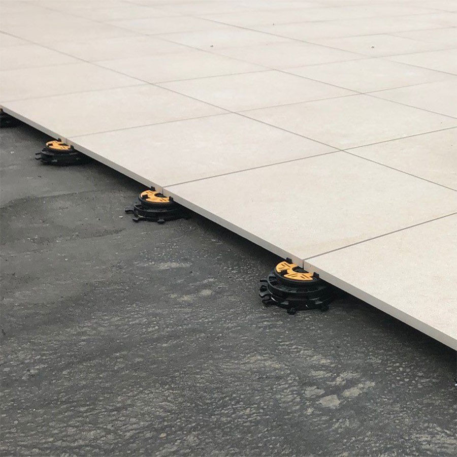 Wallbarn BALANCE Adjustable Paving Pedestal 25mm to 50mm Drainage