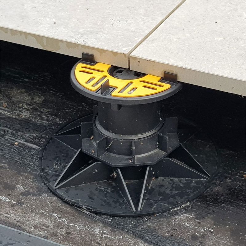 Wallbarn BALANCE Adjustable Paving Pedestal 137mm to 172mm Drainage