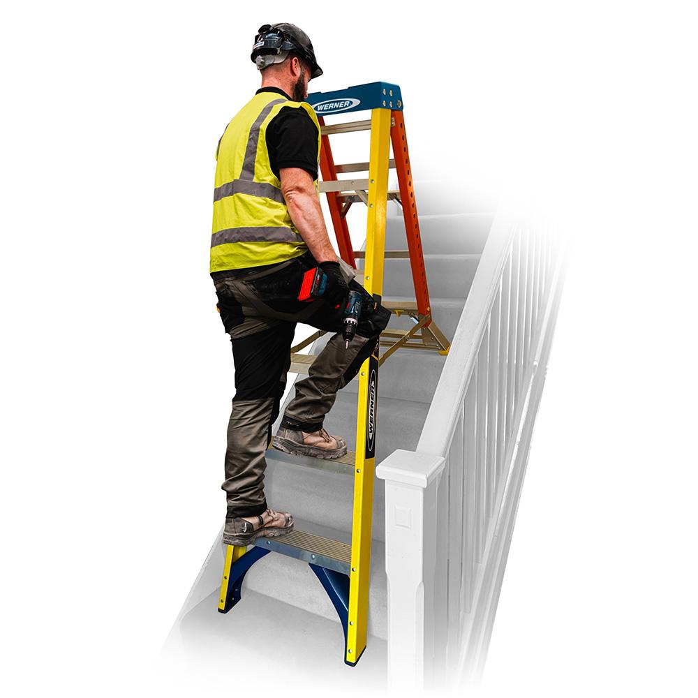 werner_6_tread_adjustastep_pro_fibreglass_stepladder_secondary