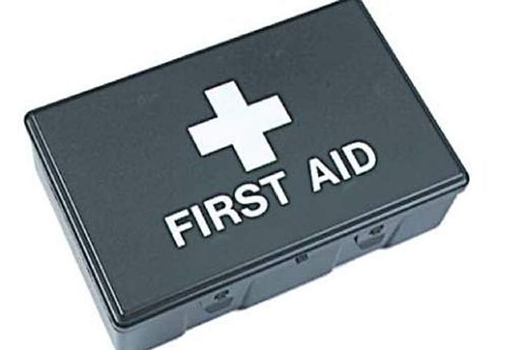 Roofers FIRST AID KIT - STANDARD | Roofing Superstore®