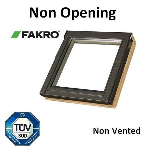 Fakro FNU P2/09 Pine Non-Opening Roof Window - 94cm x 140cm