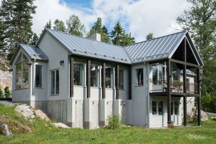 Product image for Lindab Magestic 140mm Rectangular Galvanised Steel Gutter Joint