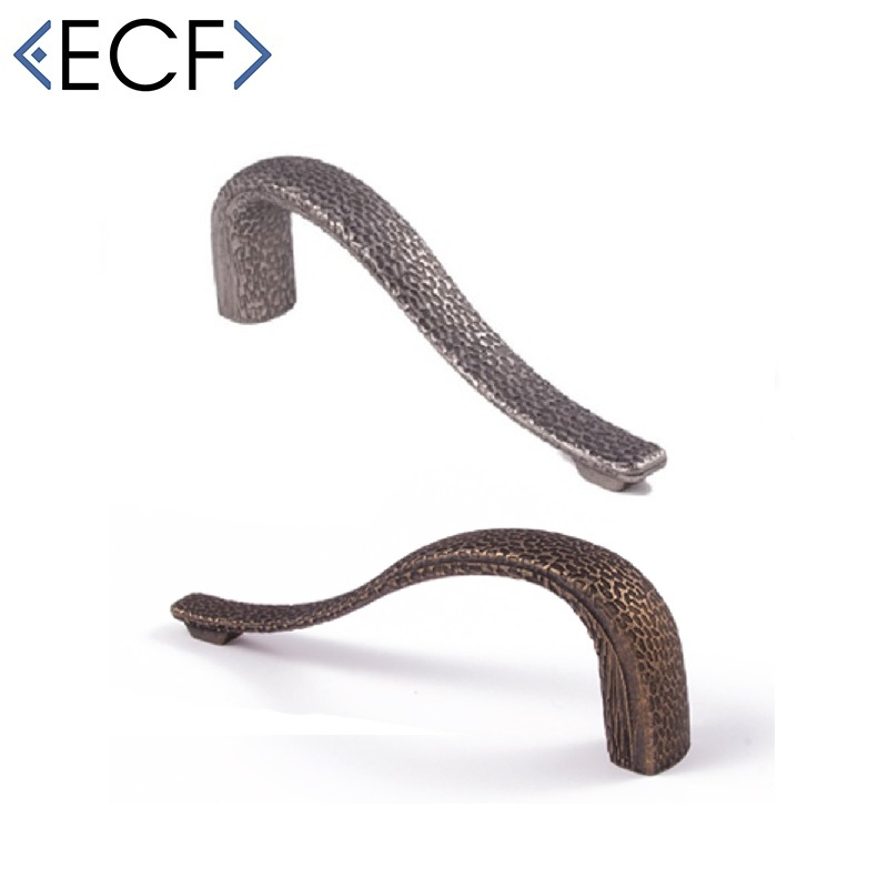 East Coast Hammered Latch Pull Door Handle 96mm Antique