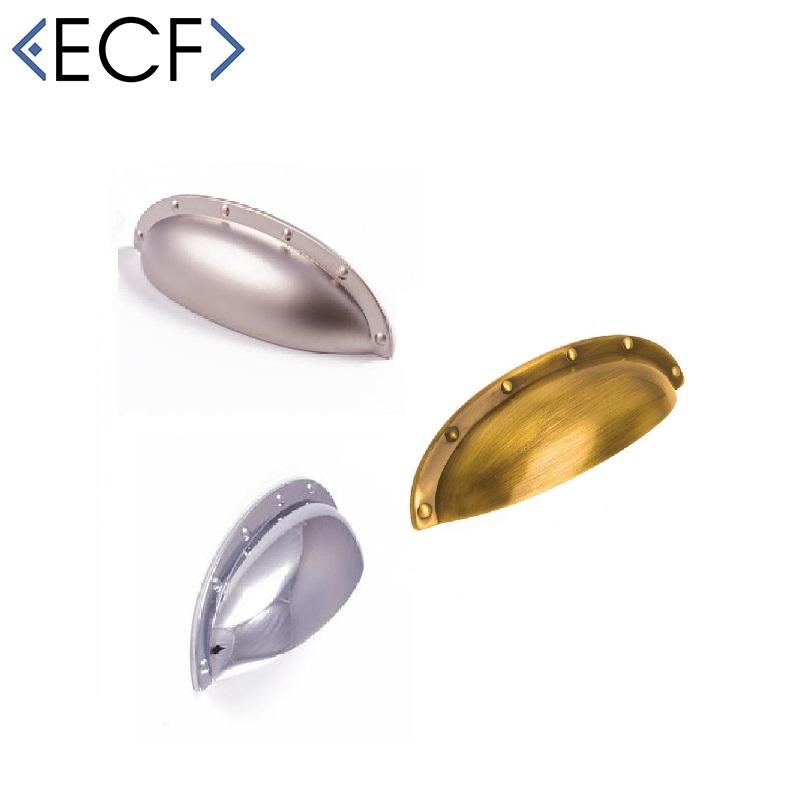 East Coast Traditional Shaker Cup Pull Handle with Faux Rivets (Antique)