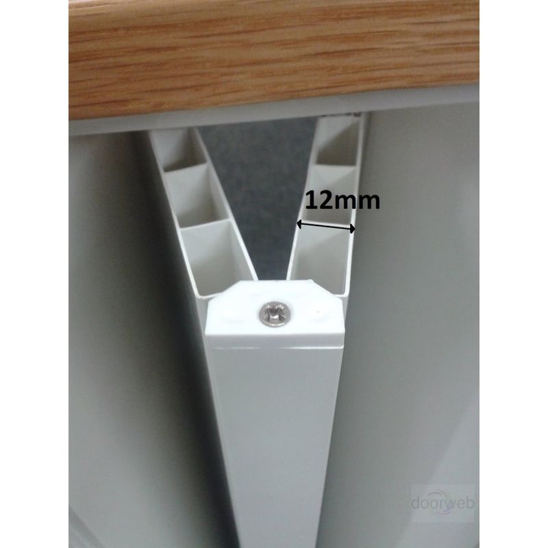 Internal White Gloss Lockable Concertina Folding Door (12mm Thick